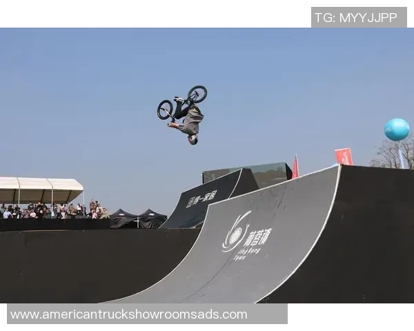 成都极限运动队在全球耐力排行榜中荣获第十名展现出卓越实力与拼搏精神