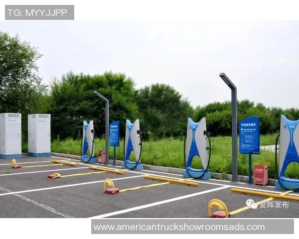 智能充电桩的未来发展趋势与城市绿色出行的深度融合探索